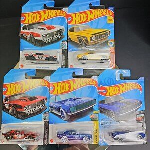 Five Hot Wheels Diecast 1967 1968 1969 Chevrolet Camaro Gen 1 Car Collection